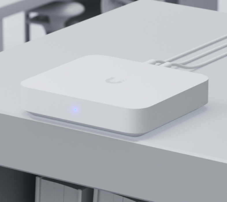Ubiquiti UniFi UXG-Max-photo 4