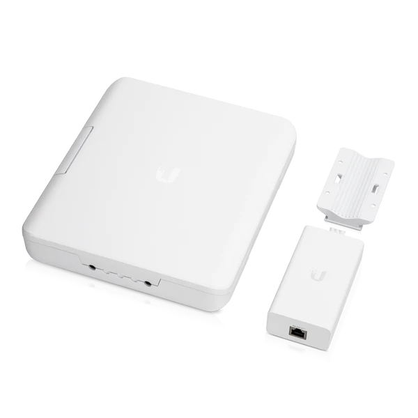 Кутия Ubiquiti USW-Flex-Utility, комулатор, 5-портов управляем - Image 3